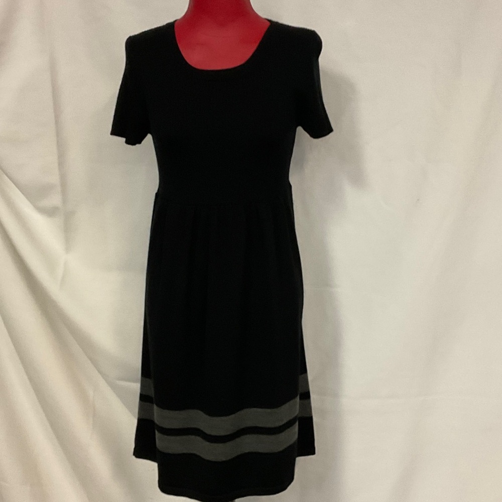 Maggy London Black and Gray Midi Dress